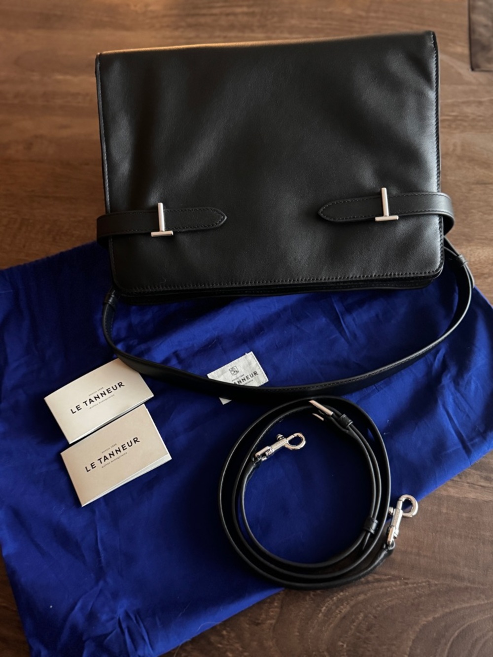 Le Tanneur LARGE SHOULDERBAG IN SMOOTH LEATHER AND NUBUCK - Picture 9 of 10